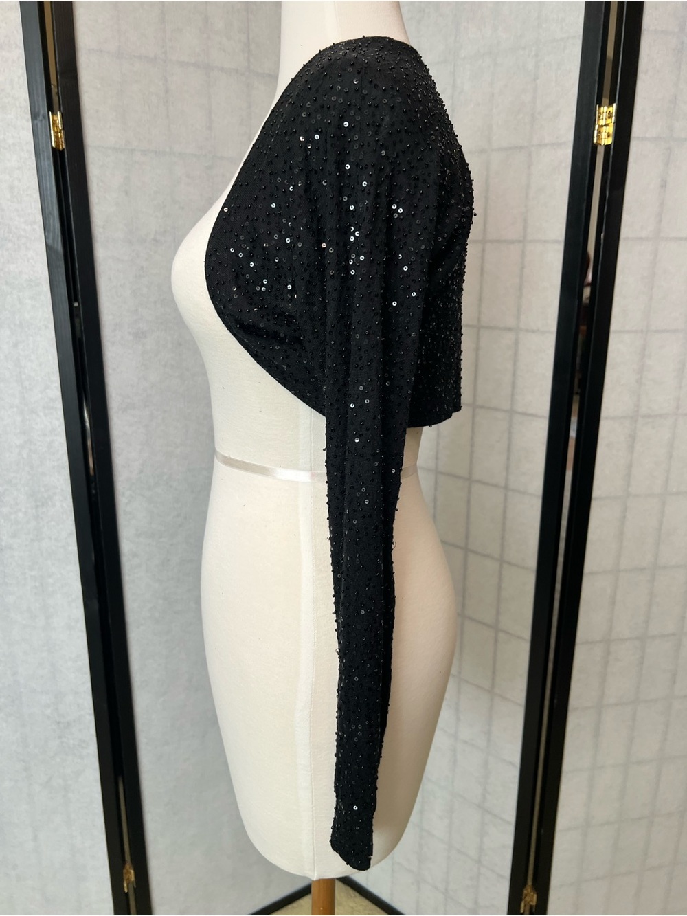 DKNY - Black Sequin Shrug Bolero - Picture 4 of 6